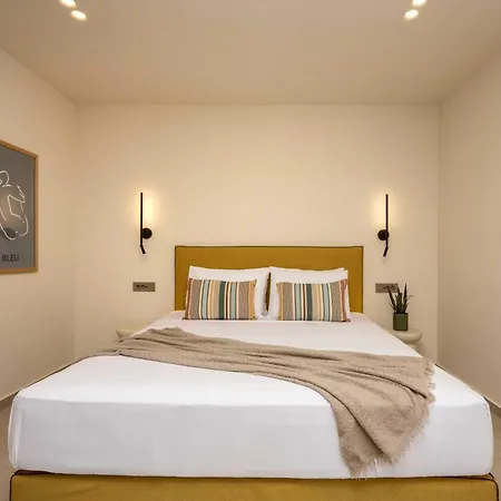 Salt Vibe Residences - A Few Steps From The Beach, By Tk Premium Apartmán