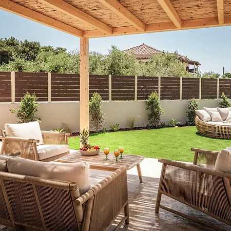 Salt Vibe Residences - A Few Steps From The Beach, By Tk Premium Apartmán Vasilikí