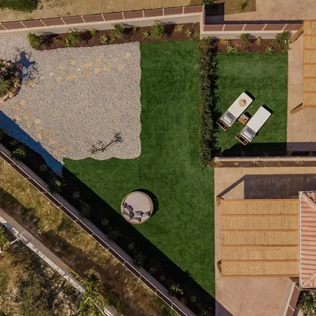 Salt Vibe Residences - A Few Steps From The Beach, By Tk Premium * Vasilikí